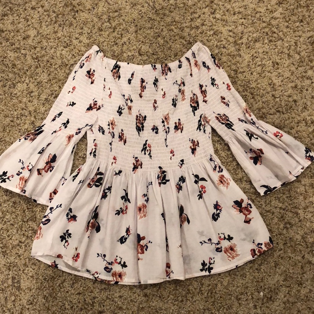 Off the shoulder bell sleeve top